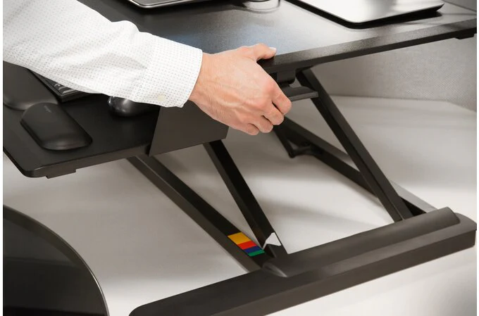 Kensington SmartFit® Oturma Standı Çalışma Masası K52804WW