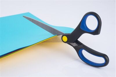 Kraf Makas Kauçuk Saplı 19cm 715G