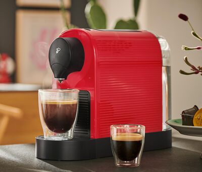 Tchibo Caffisimo Plus Kapsüllü Kahve Makinesi Kırmızı 660836